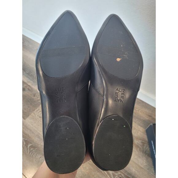 Naturalizer Women's Havana Slip On's Flats Black Leather size 8.5 Wide - Picture 5 of 7